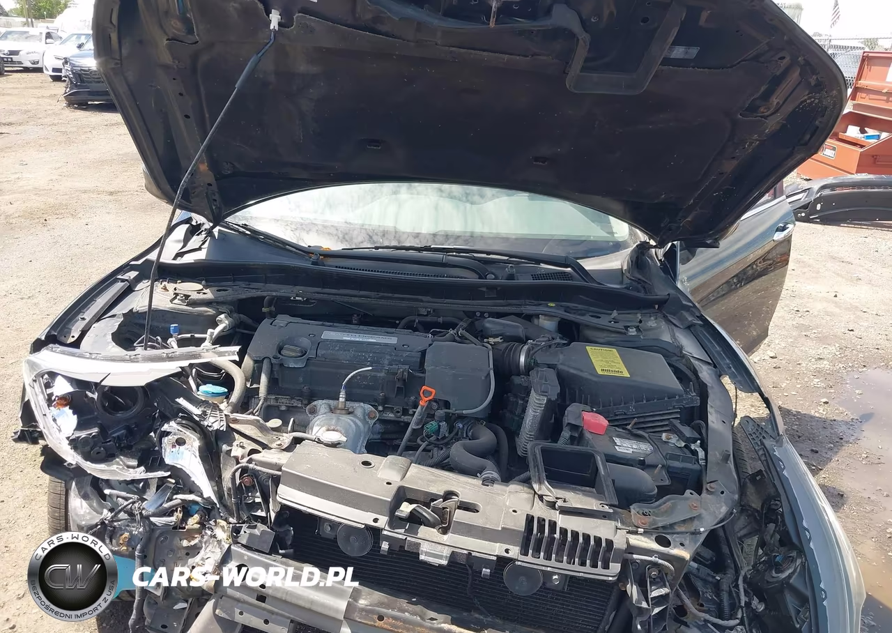 2015 Honda Accord Sport VIN:1HGCR2F56FA182888 - 10
