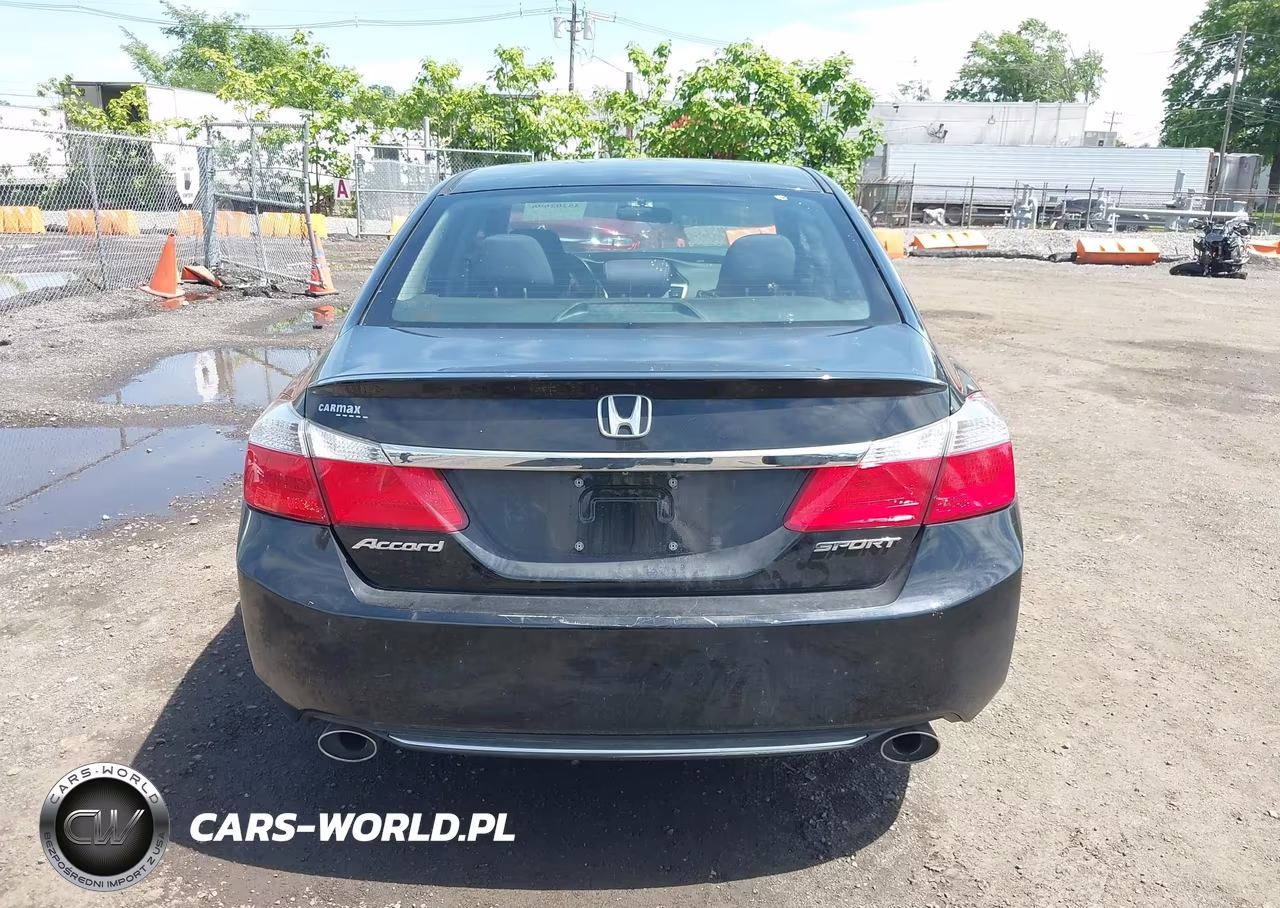 2015 Honda Accord Sport VIN:1HGCR2F56FA182888 - 16