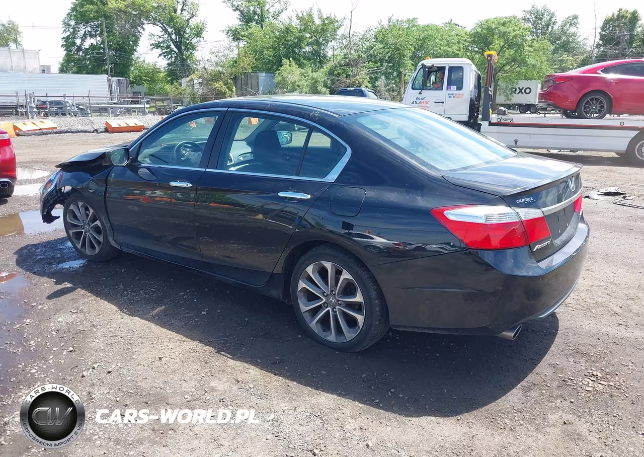 2015 Honda Accord Sport VIN:1HGCR2F56FA182888 - 3