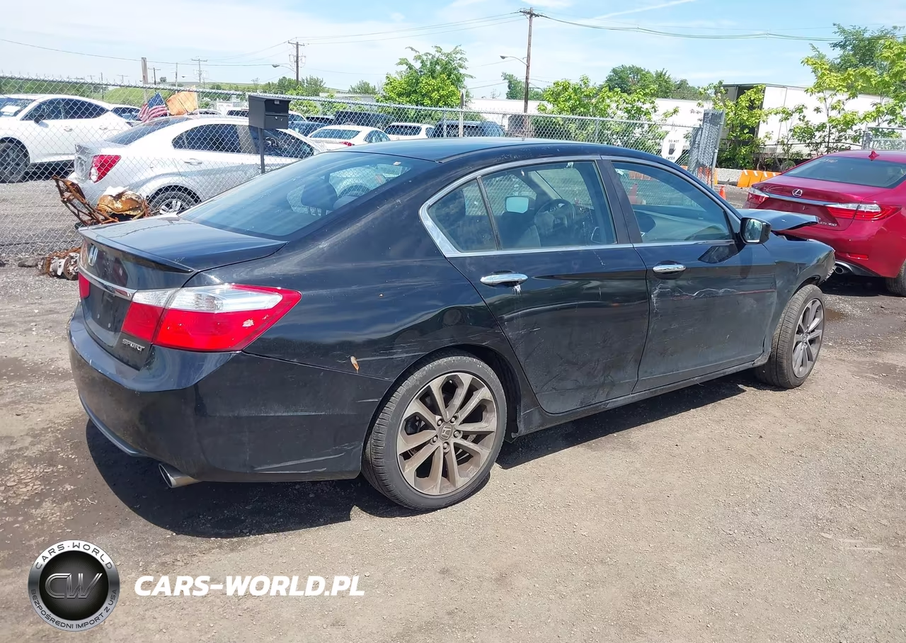 2015 Honda Accord Sport VIN:1HGCR2F56FA182888 - 4