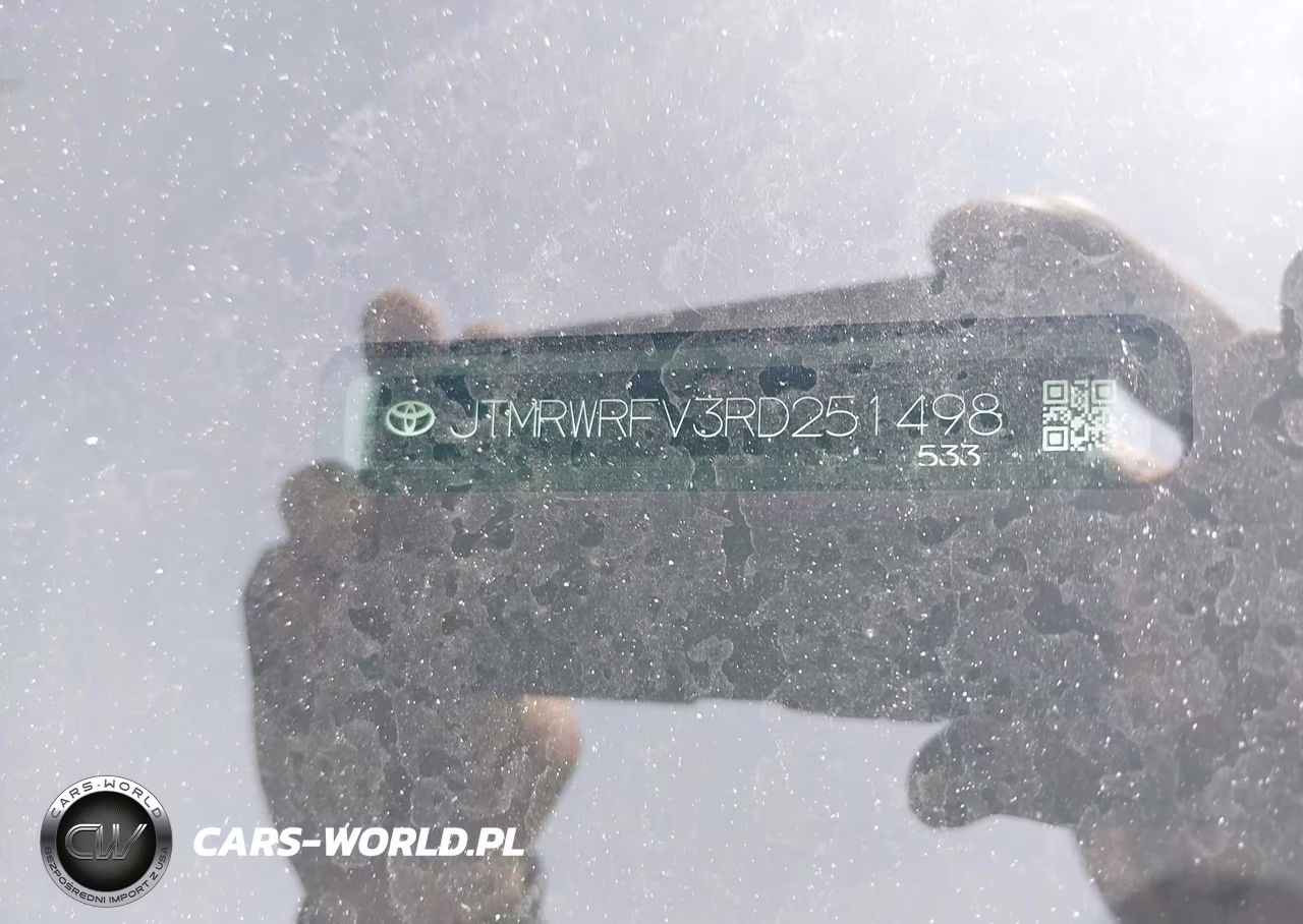 2024 Toyota Rav4 Hybrid Xle VIN:JTMRWRFV3RD251498 - 17