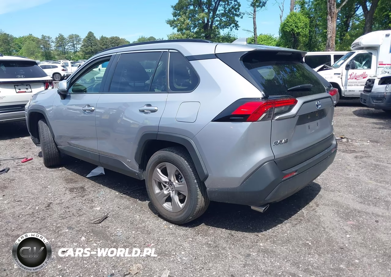 2024 Toyota Rav4 Hybrid Xle VIN:JTMRWRFV3RD251498 - 3
