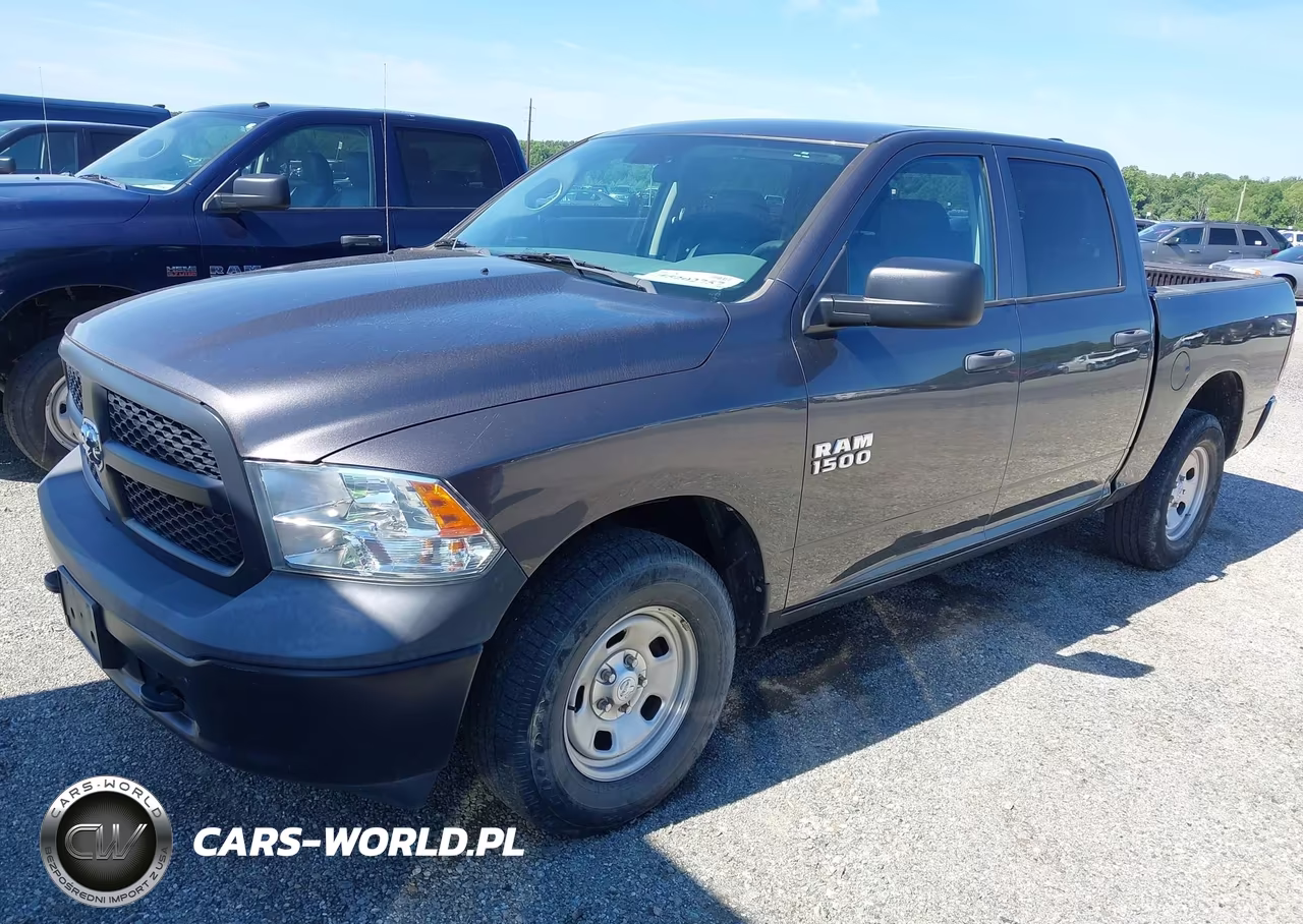 2018 Ram 1500 Tradesman 4X4 5'7 Box VIN:1C6RR7KG0JS300490 - 2