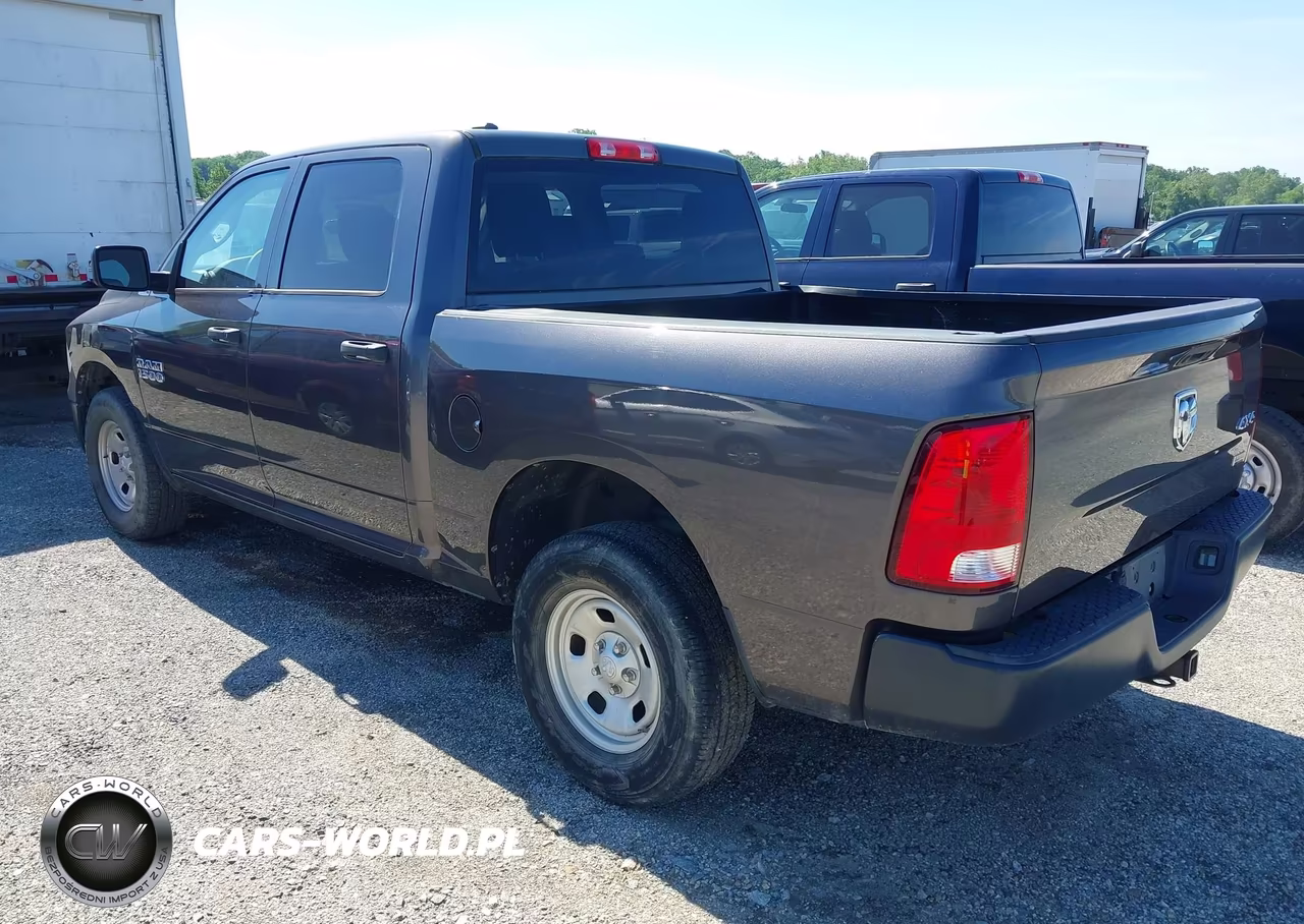2018 Ram 1500 Tradesman 4X4 5'7 Box VIN:1C6RR7KG0JS300490 - 3