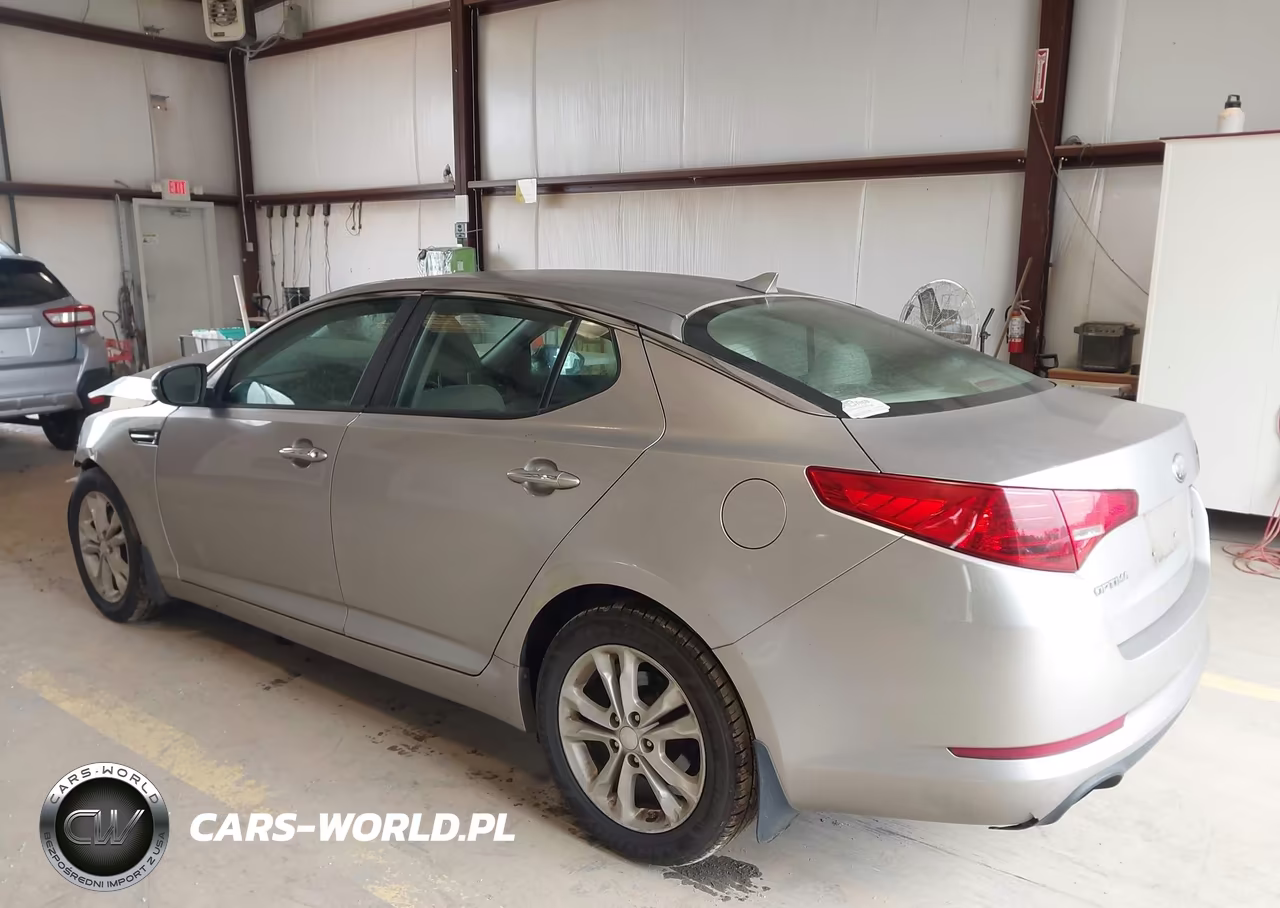 2013 Kia Optima Lx VIN:5XXGM4A7XDG226816 - 3