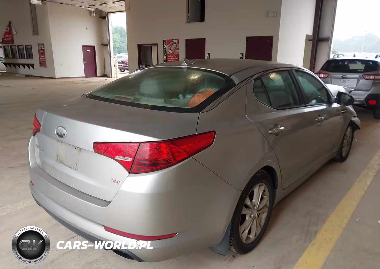 2013 Kia Optima Lx VIN:5XXGM4A7XDG226816 - 4