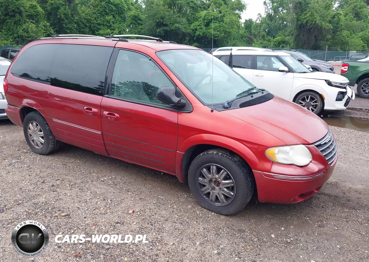 2005 Chrysler Town & Country Limited