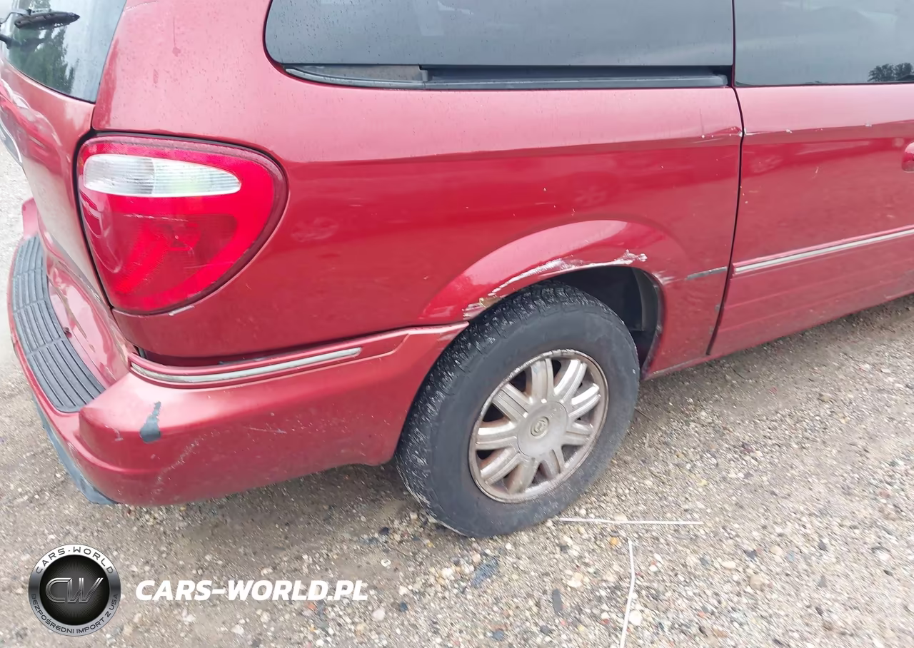 2005 Chrysler Town & Country Limited VIN:2C8GP64L35R162475 - 14
