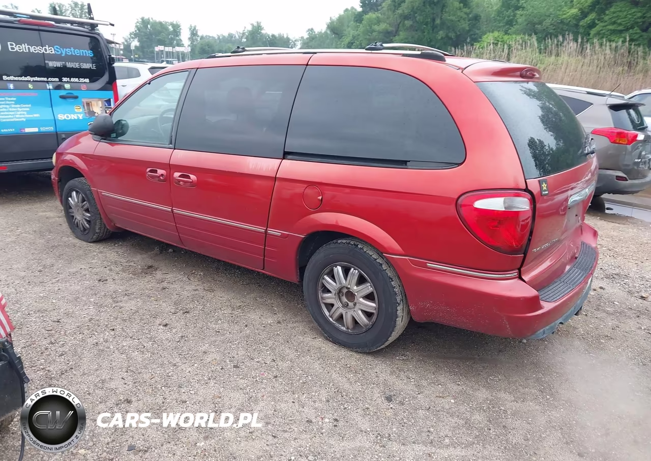 2005 Chrysler Town & Country Limited VIN:2C8GP64L35R162475 - 3