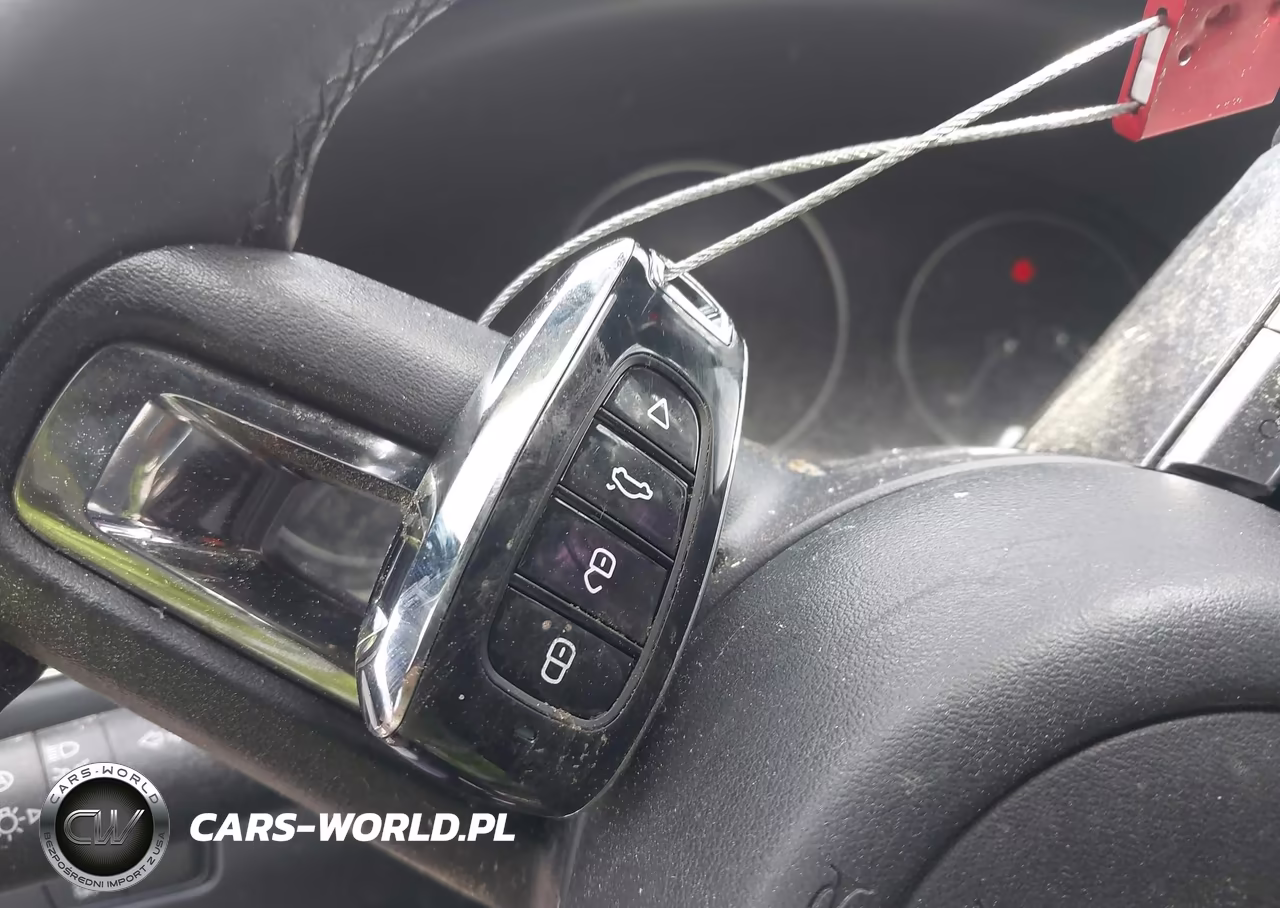 2022 Mazda Mazda3 Preferred VIN:JM1BPALLXN1520398 - 11