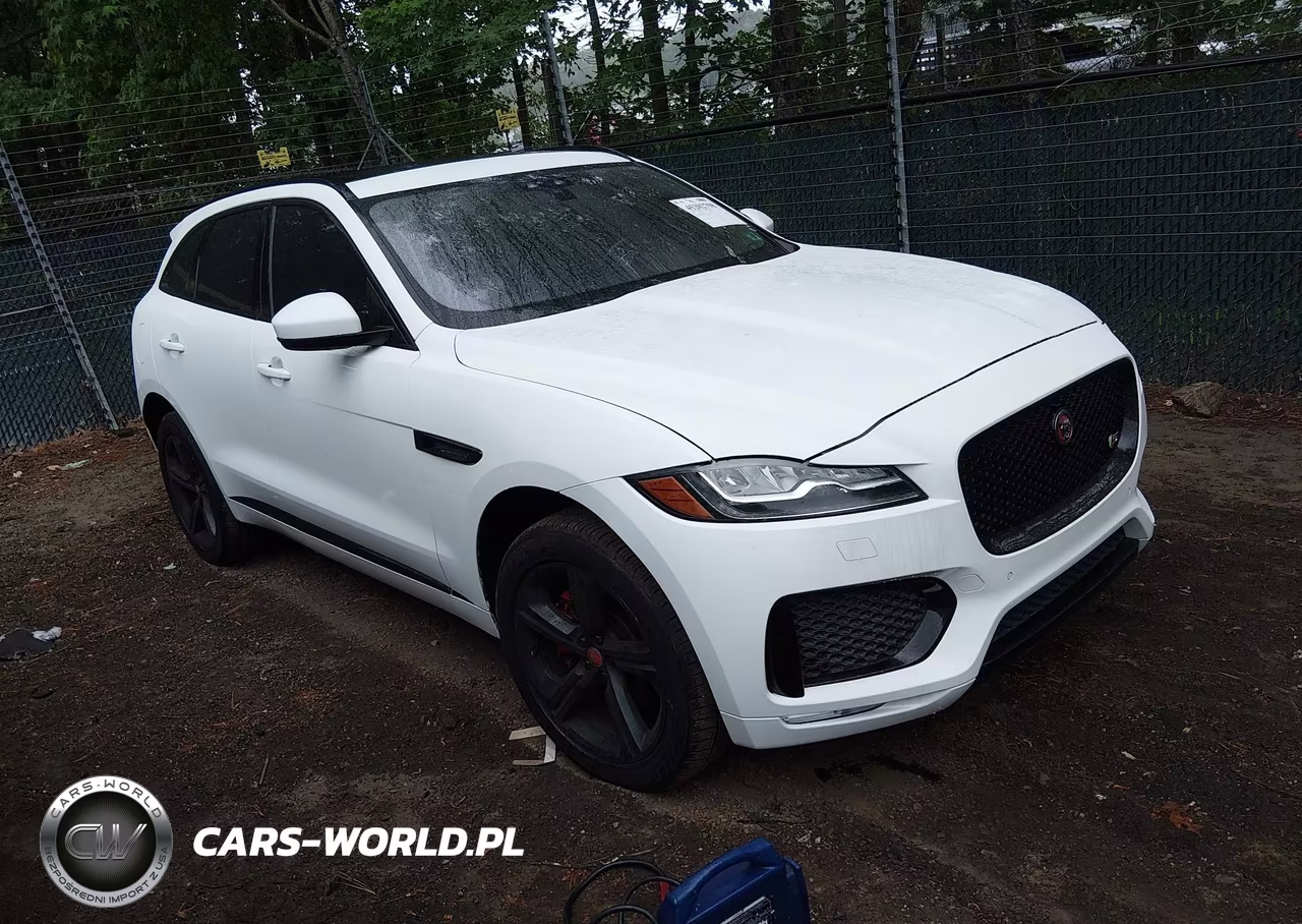 2017 Jaguar F-Pace S