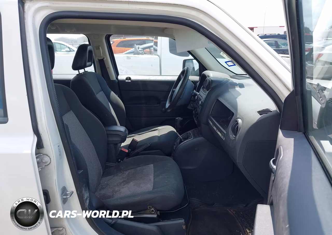 2009 Jeep Patriot Sport VIN:1J4FT28B79D122244 - 5