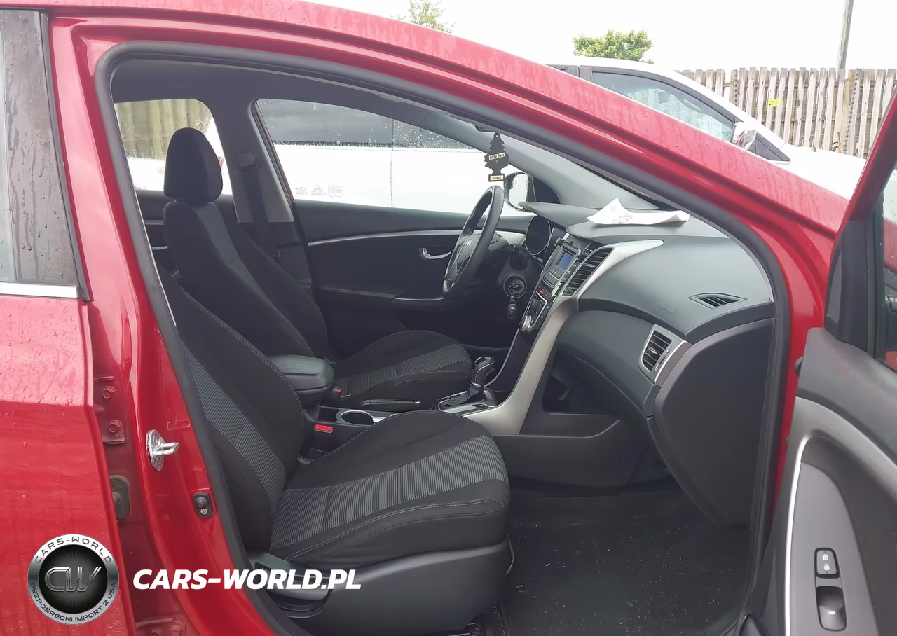 2017 Hyundai Elantra Gt VIN:KMHD35LH4HU377115 - 5