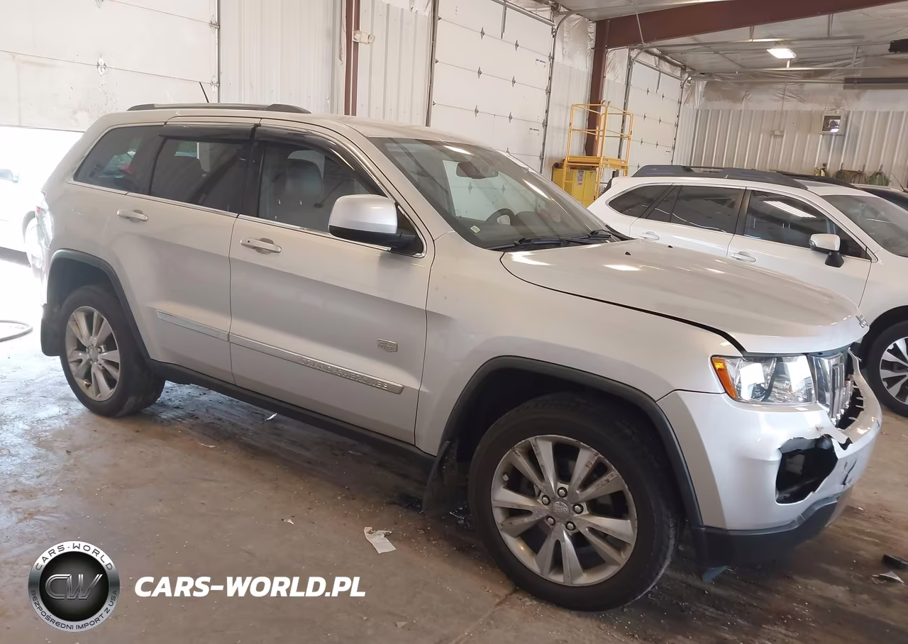 2011 Jeep Grand Cherokee Laredo – zdjęcie 1 z 11
