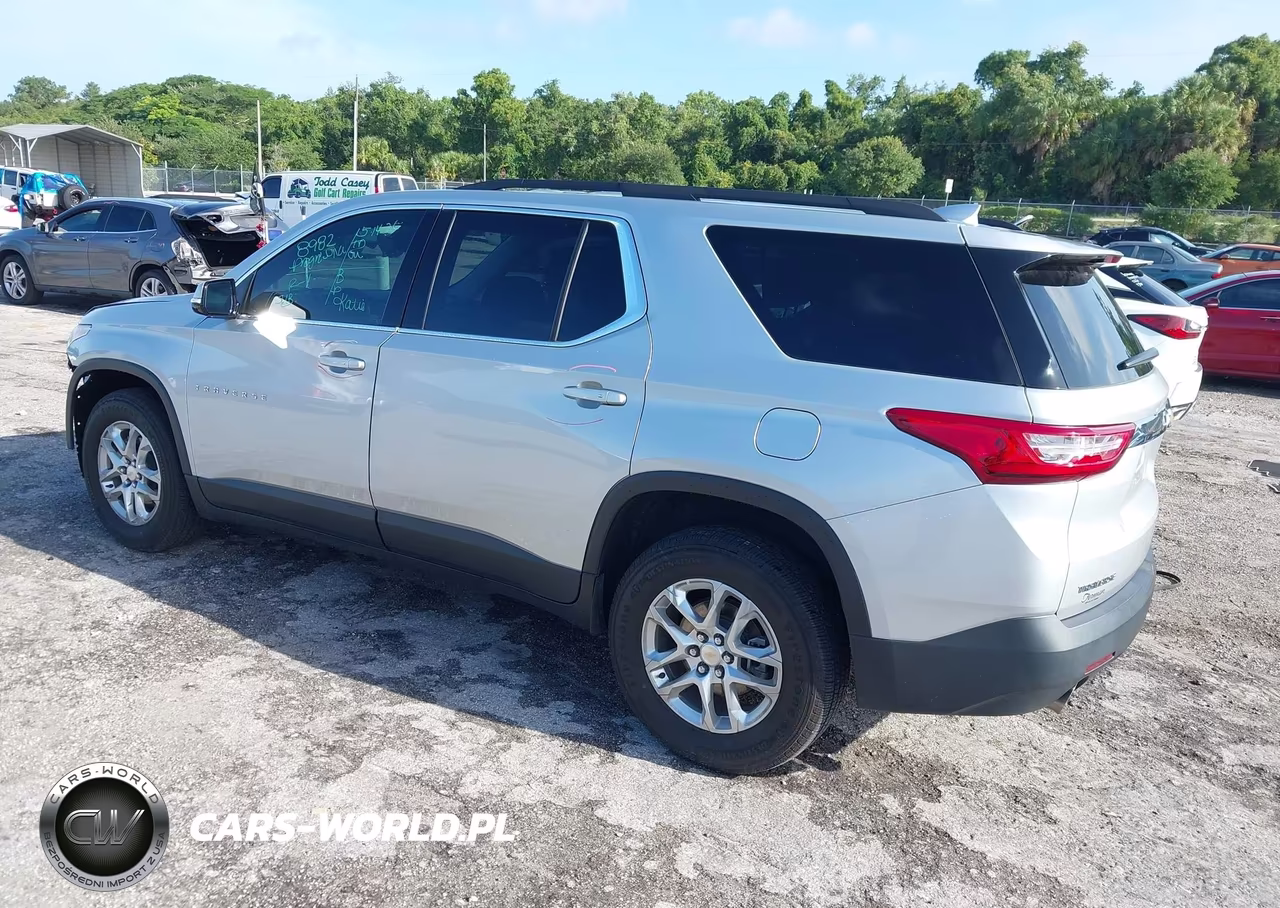 2020 Chevrolet Traverse Fwd Lt Cloth VIN:1GNERGKW5LJ306574 - 3