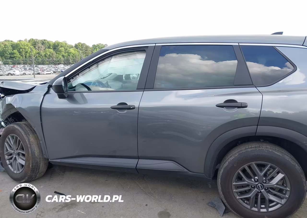 2026 Nissan Rogue S VIN:5N1BT3AA3TC721582 - 14