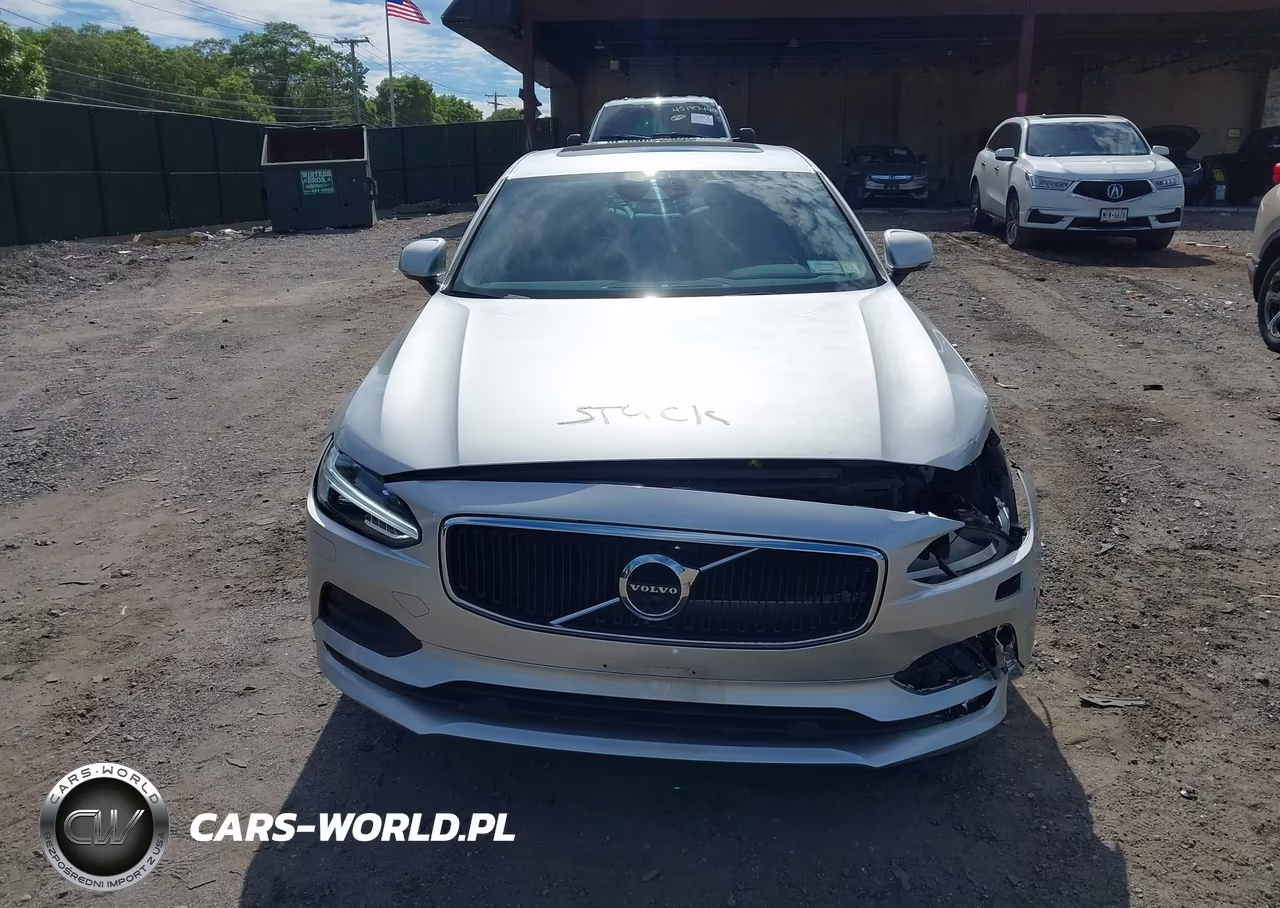 2018 Volvo S90 T5 Momentum VIN:LVY982MK2JP015379 - 12
