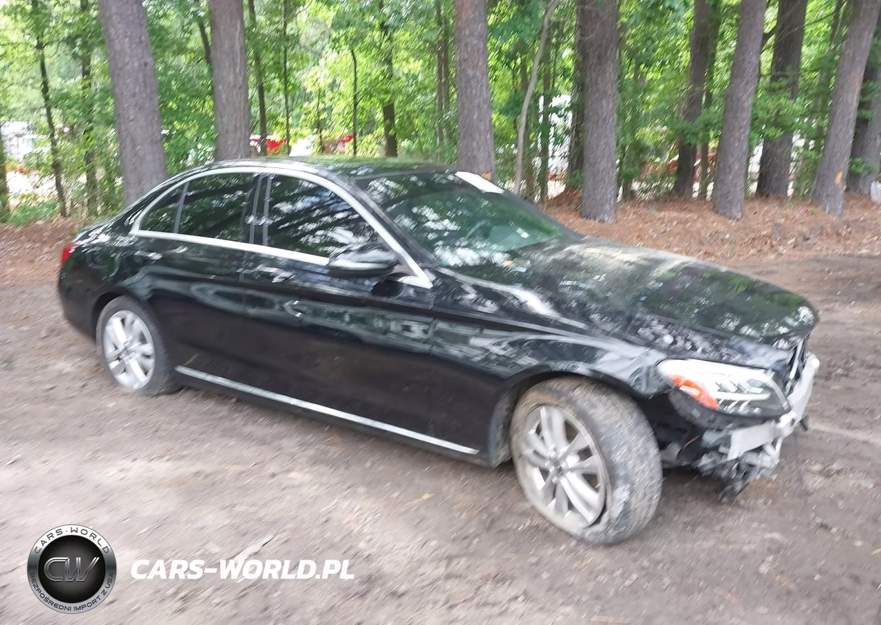 2019 Mercedes-Benz C 300