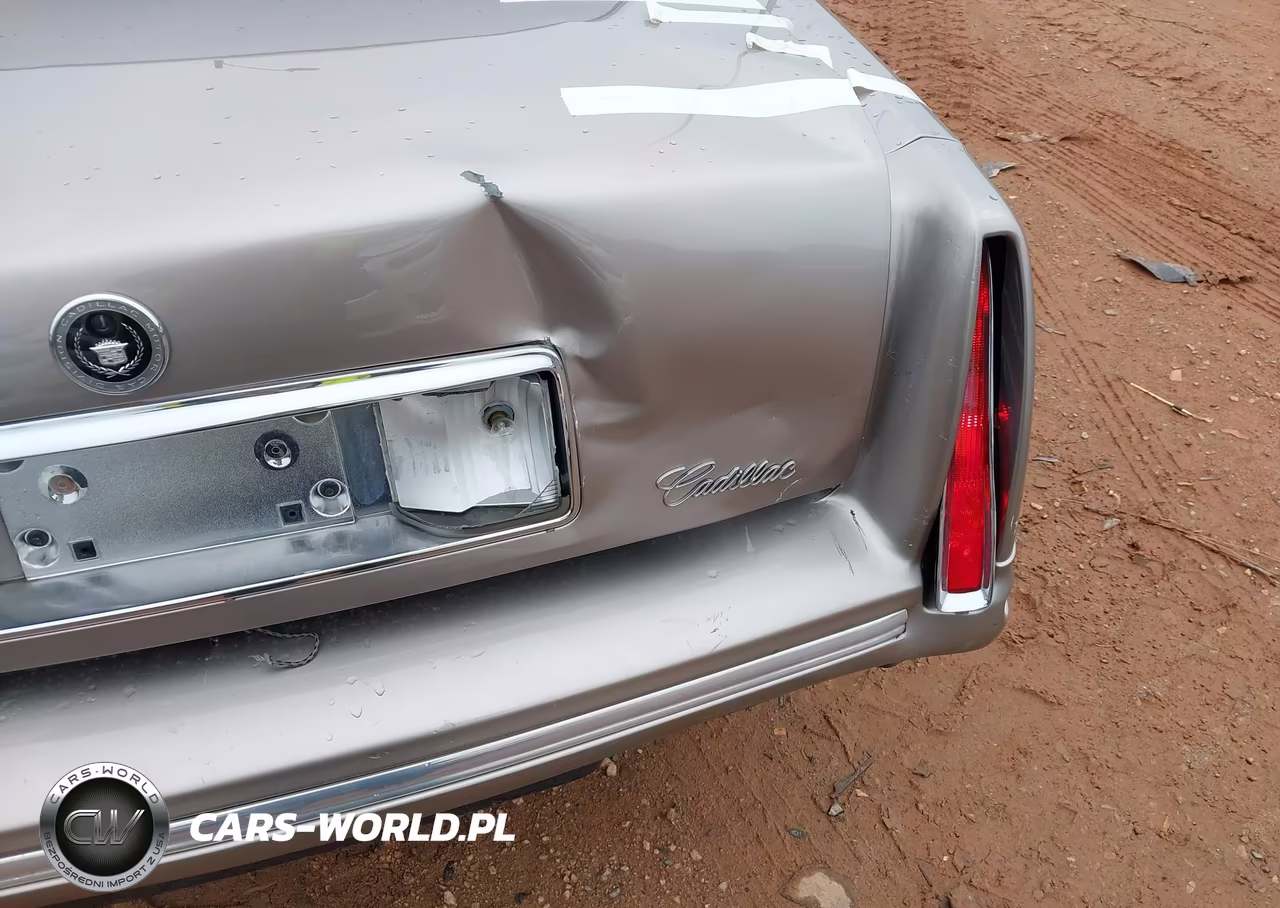1997 Cadillac Deville Standard VIN:1G6KD54Y1VU241109 - 12