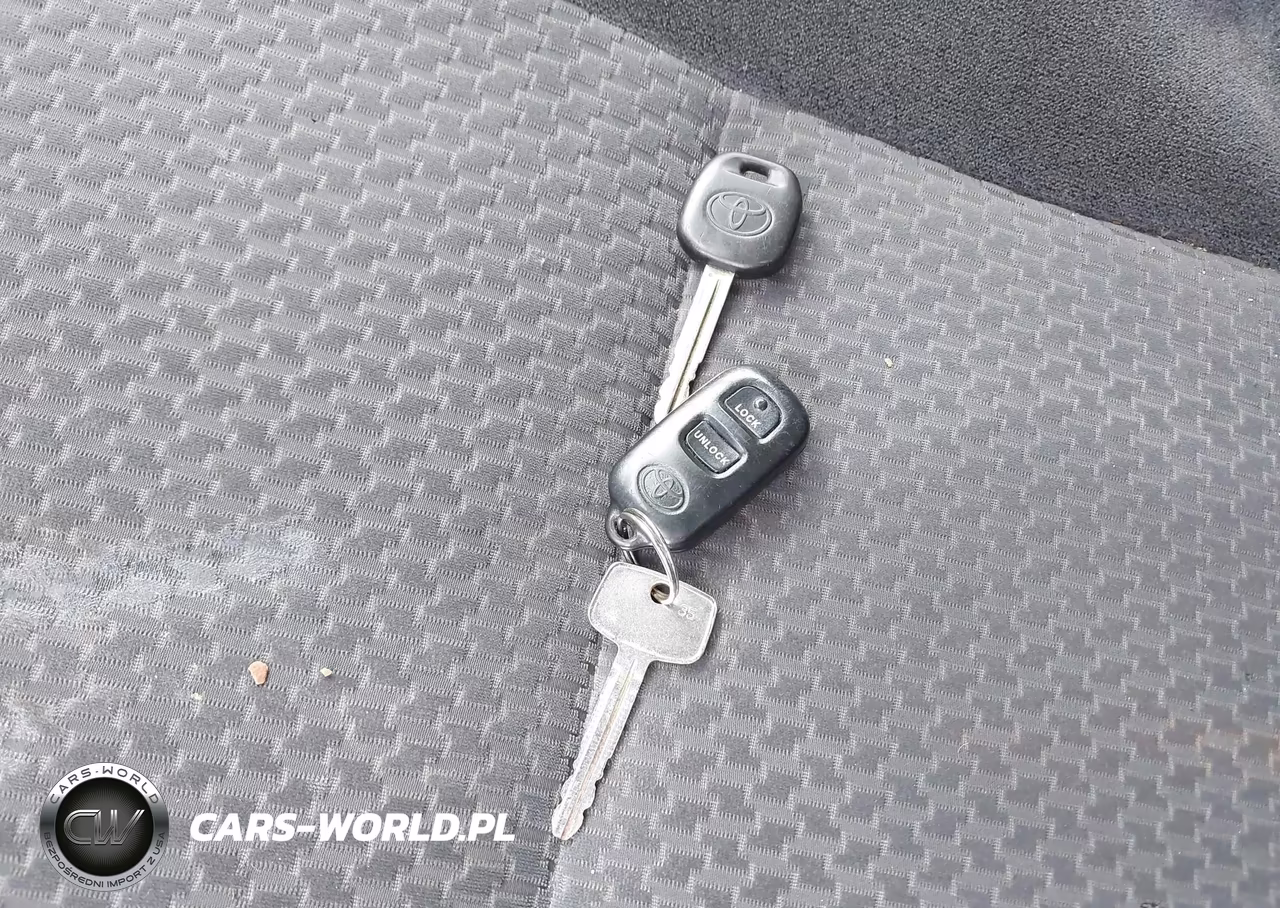 2005 Toyota Corolla S VIN:1NXBR32E25Z524626 - 11