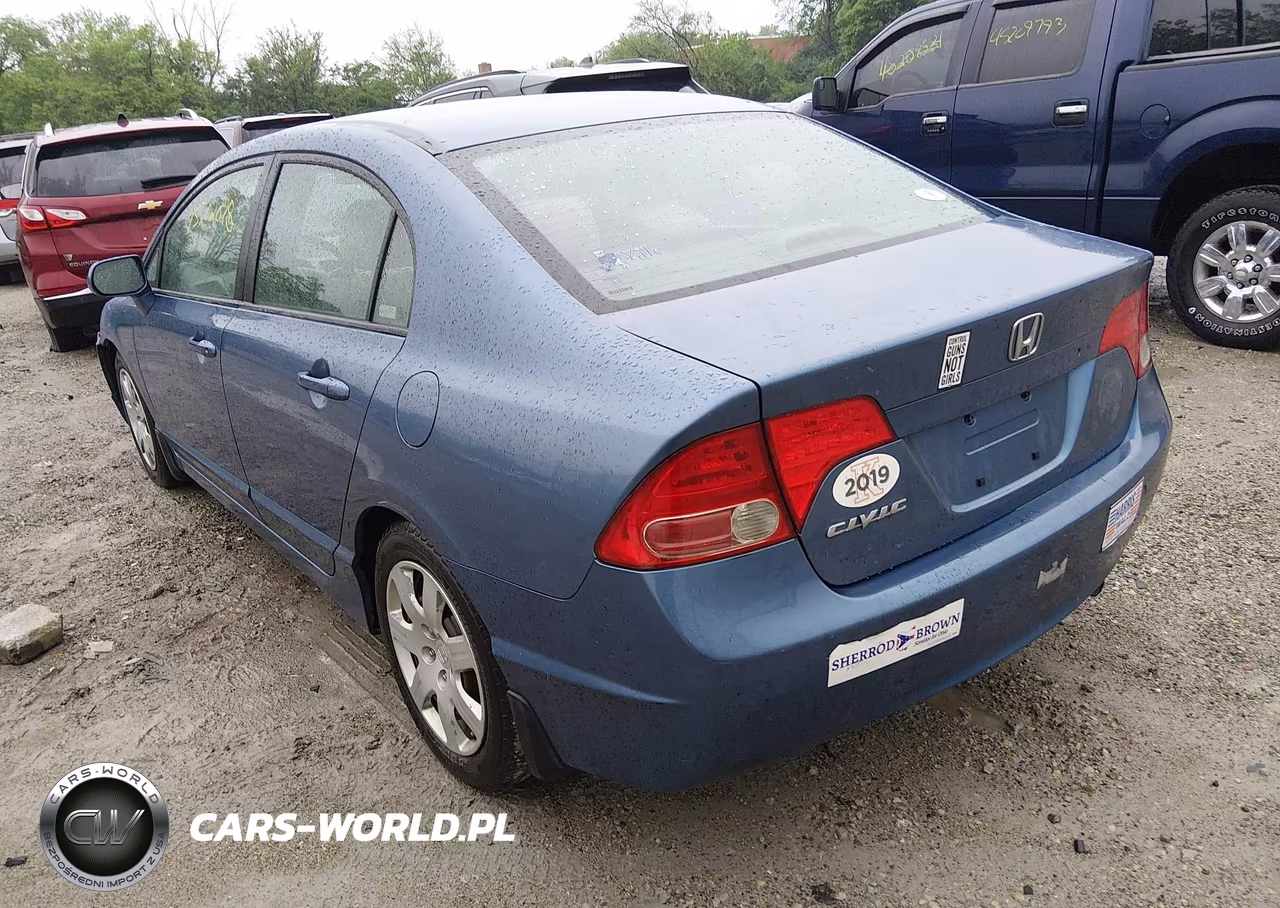 2008 Honda Civic Lx VIN:1HGFA16548L070015 - 3