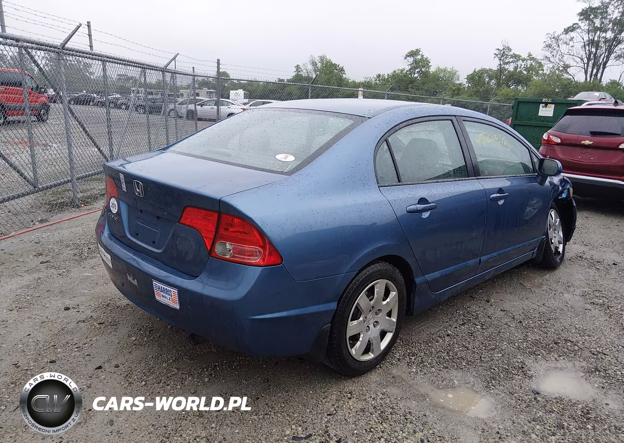 2008 Honda Civic Lx VIN:1HGFA16548L070015 - 4