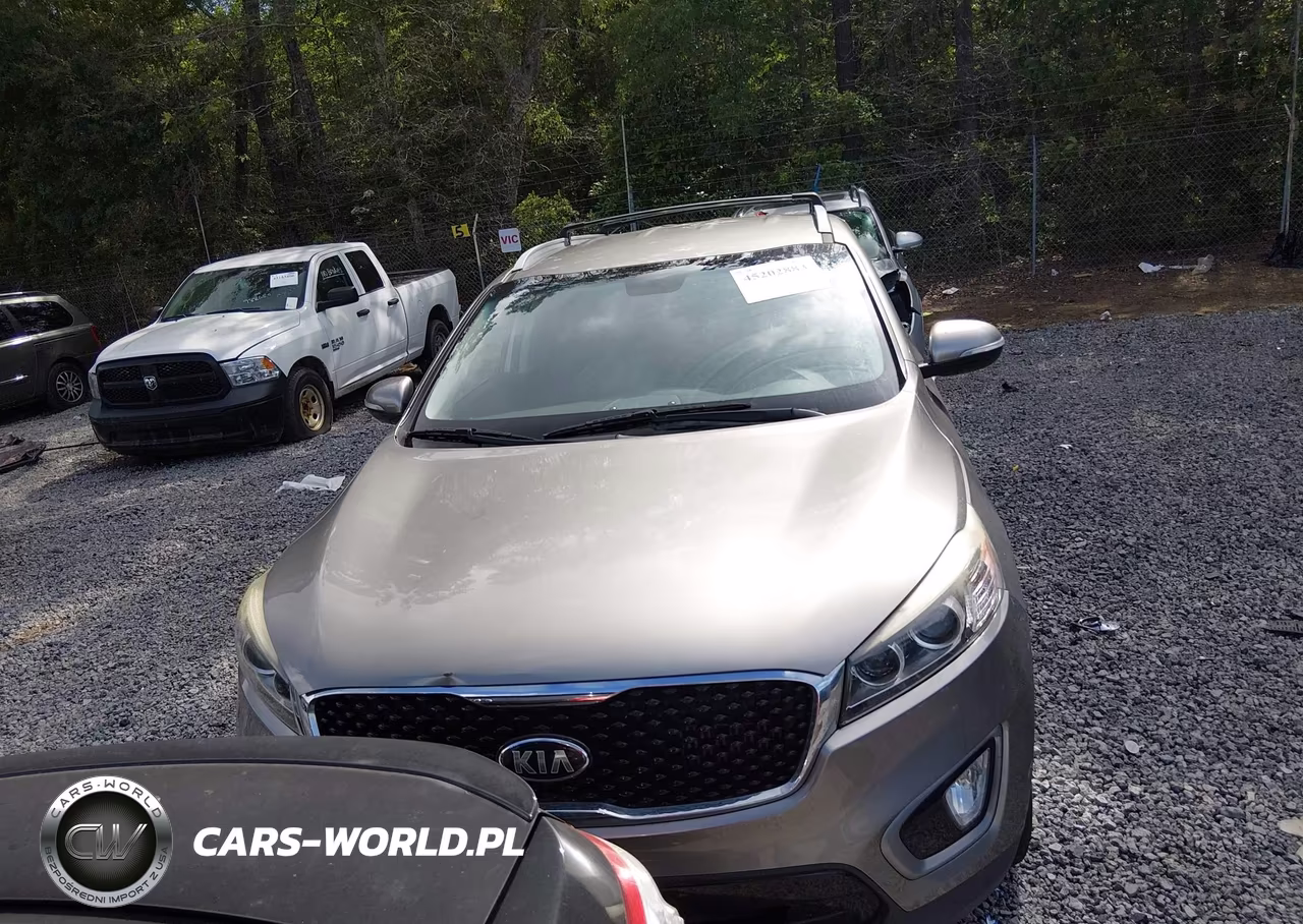 2016 Kia Sorento 2.0T Ex VIN:5XYPH4A15GG185477 - 12