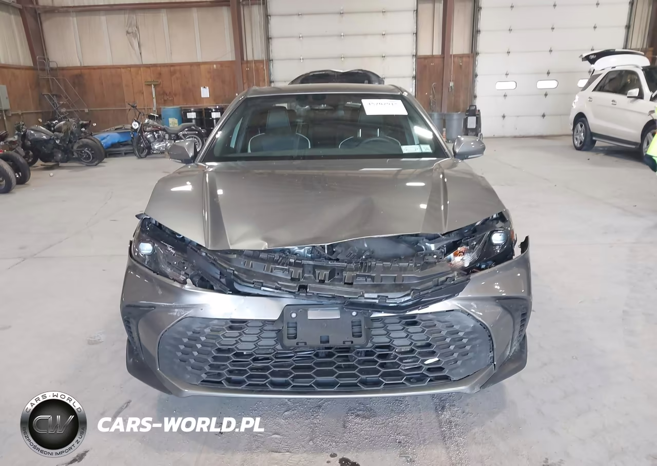 2026 Toyota Camry Se VIN:4T1DAACK1TU685281 - 11