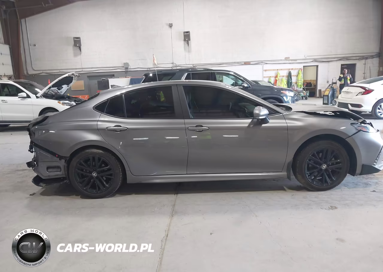 2026 Toyota Camry Se VIN:4T1DAACK1TU685281 - 12