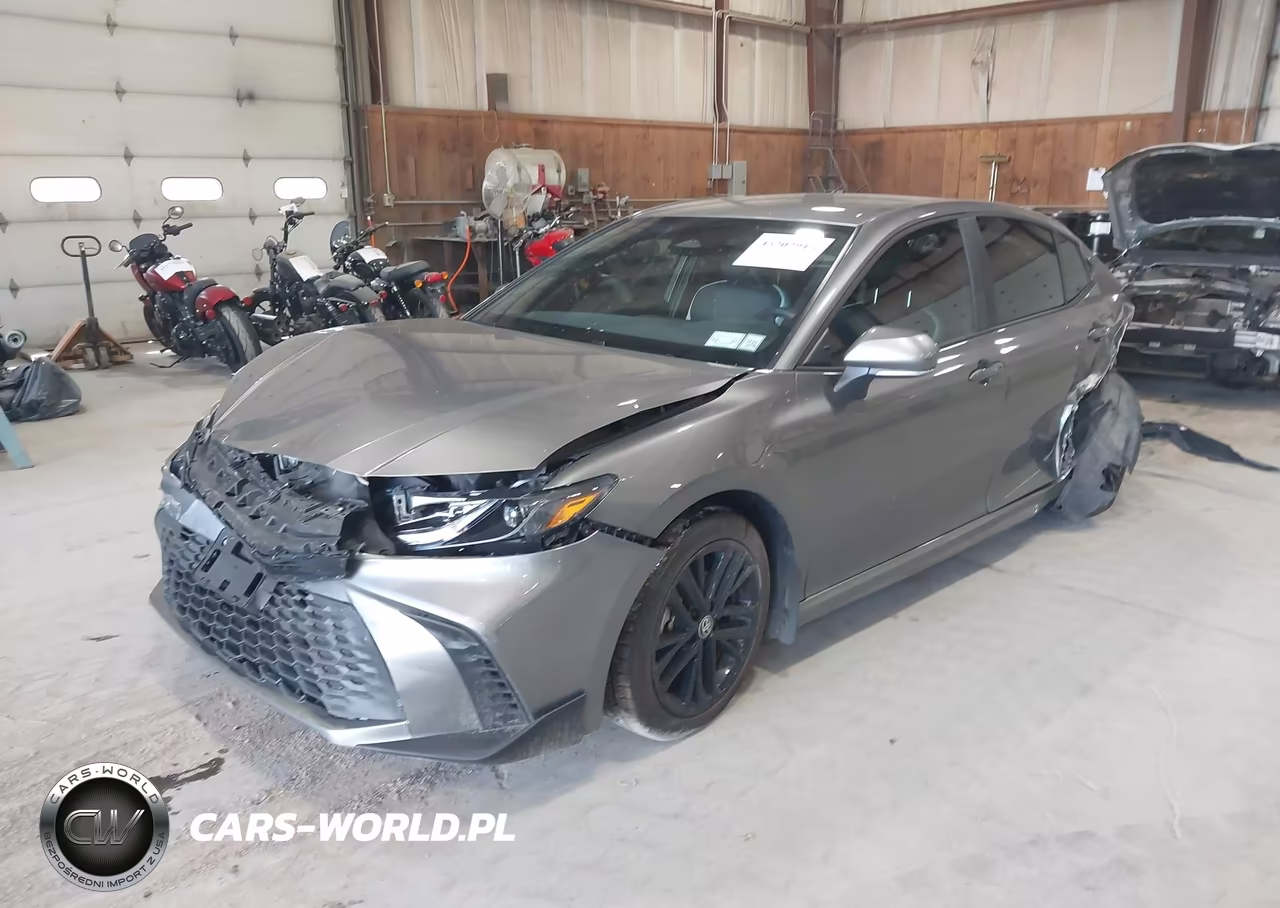2026 Toyota Camry Se VIN:4T1DAACK1TU685281 - 2