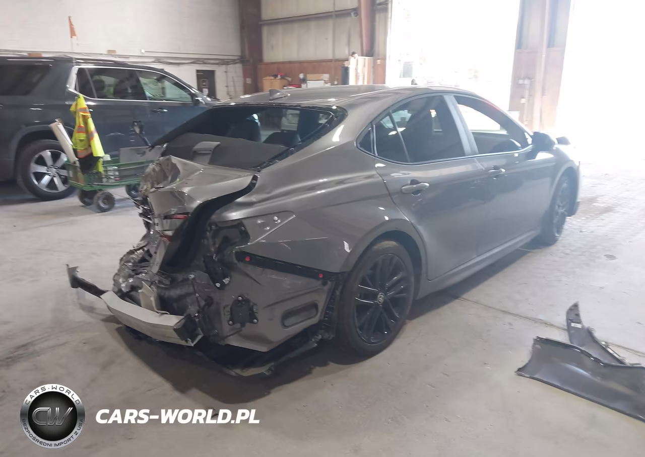 2026 Toyota Camry Se VIN:4T1DAACK1TU685281 - 4