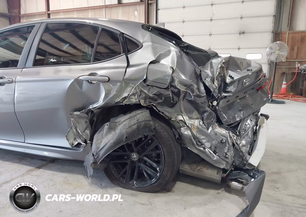 2026 Toyota Camry Se VIN:4T1DAACK1TU685281 - 6