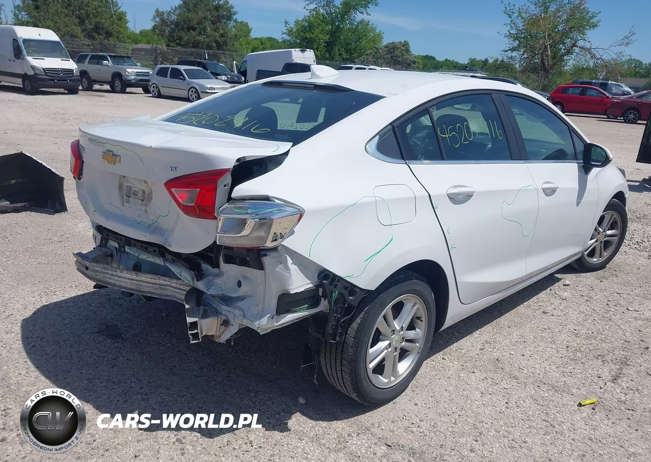 2017 Chevrolet Cruze Lt Auto VIN:1G1BE5SM4H7101402 - 4