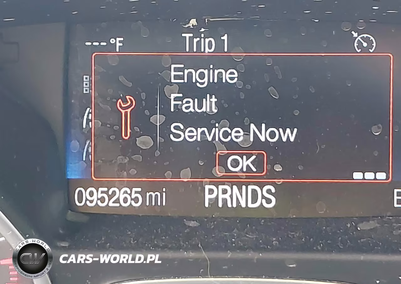 2018 Ford Escape S VIN:1FMCU0F71JUA33701 - 16