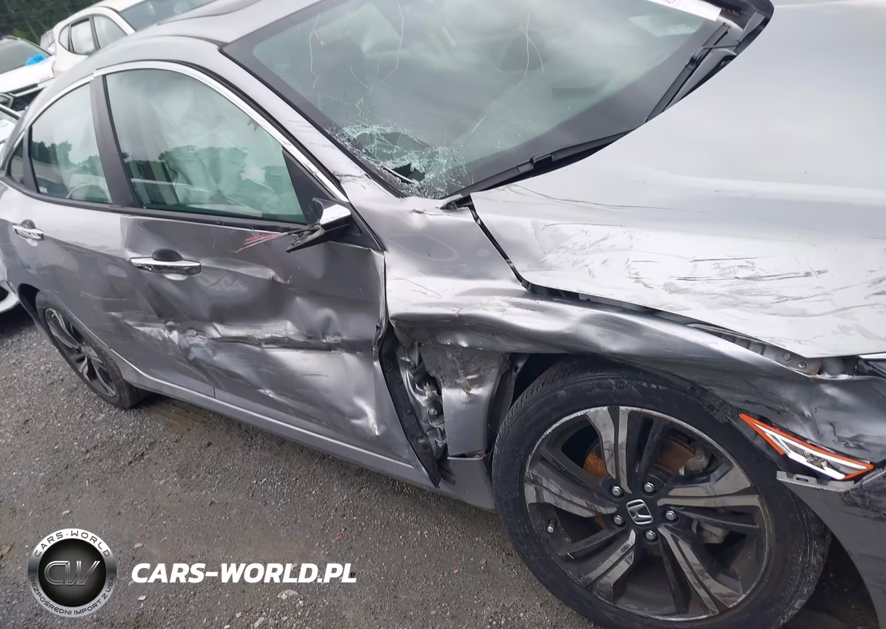 2017 Honda Civic Touring VIN:19XFC1F91HE018880 - 6