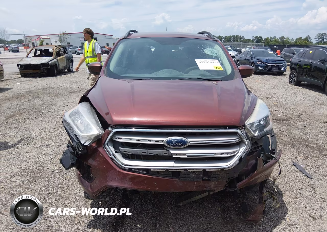 2018 Ford Escape Se VIN:1FMCU0GD3JUB80199 - 13