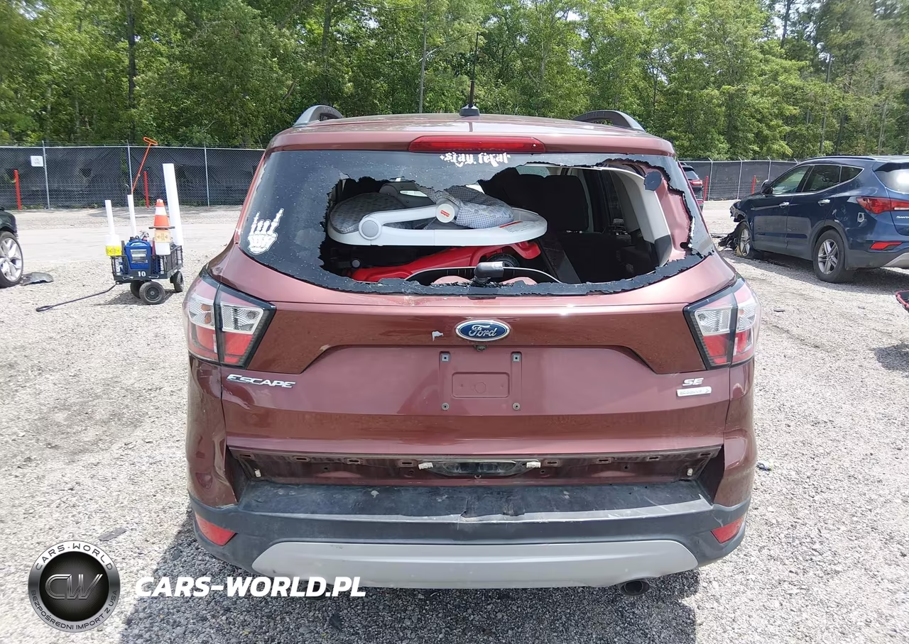 2018 Ford Escape Se VIN:1FMCU0GD3JUB80199 - 17