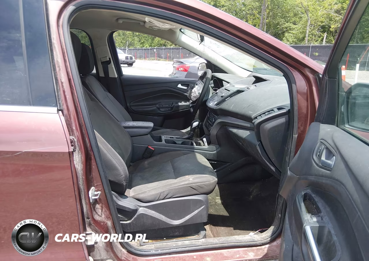 2018 Ford Escape Se VIN:1FMCU0GD3JUB80199 - 5