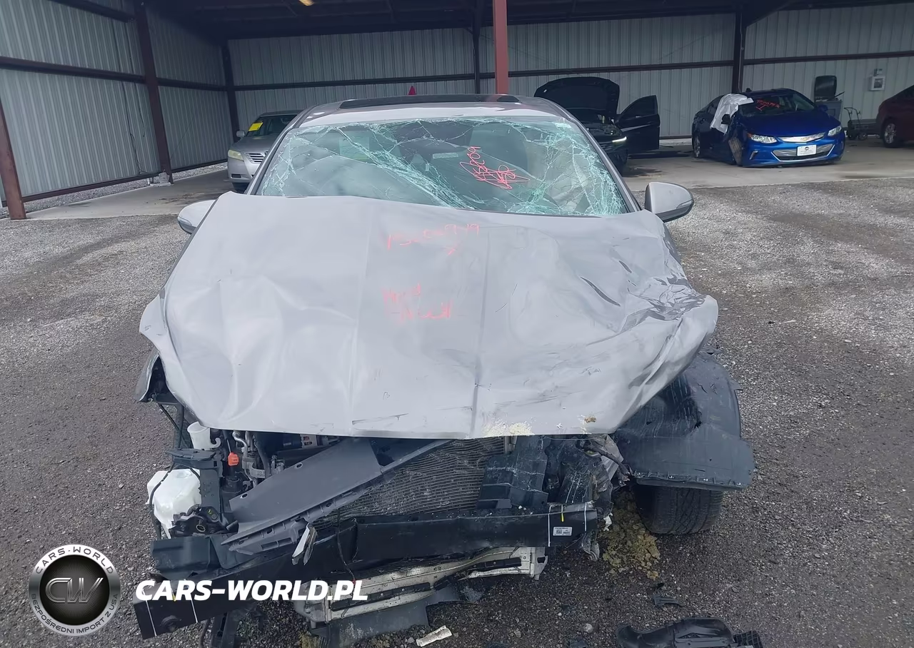2020 Hyundai Elantra Sport VIN:KMHD04LBXLU084441 - 12