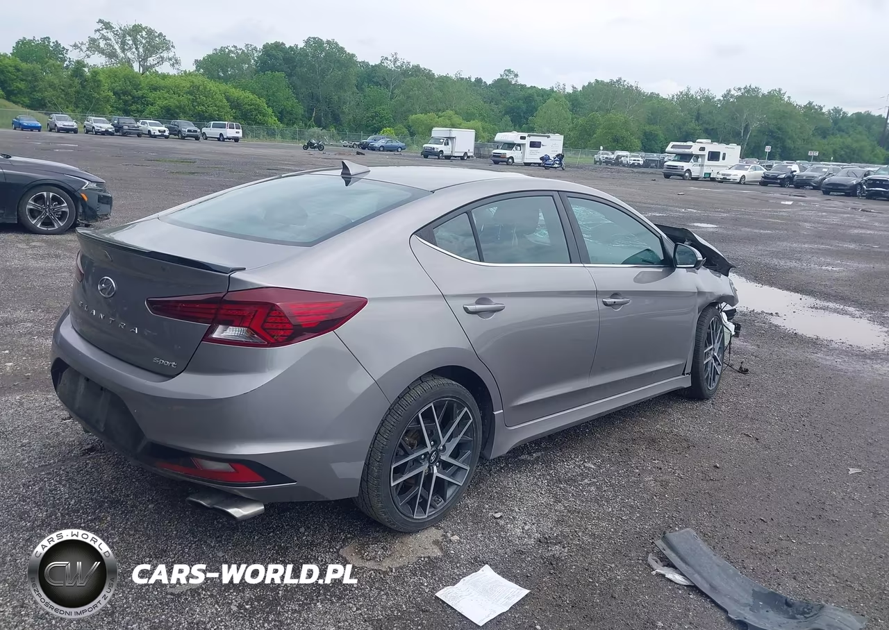 2020 Hyundai Elantra Sport VIN:KMHD04LBXLU084441 - 4