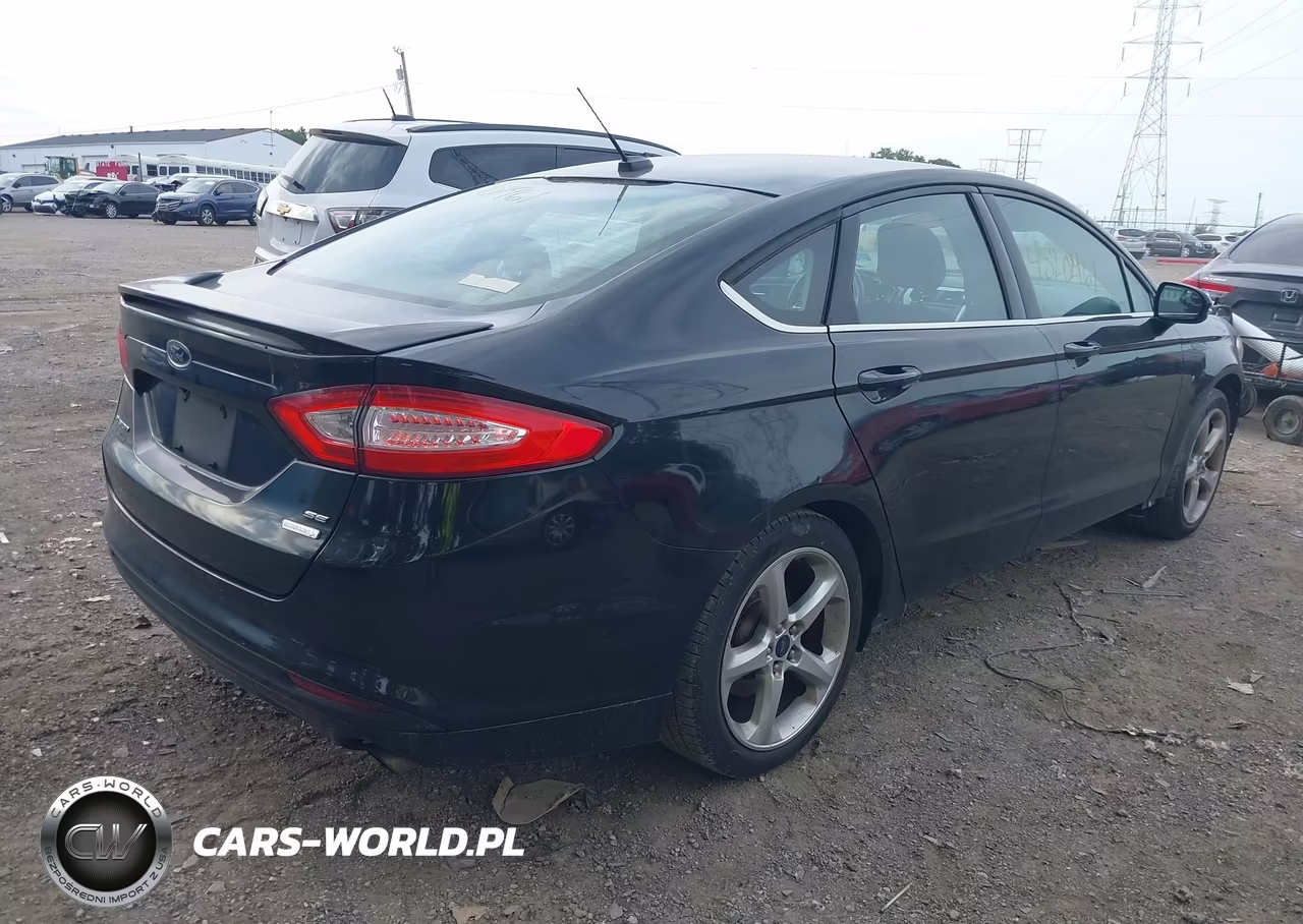 2014 Ford Fusion Se VIN:1FA6P0HD0E5392135 - 4