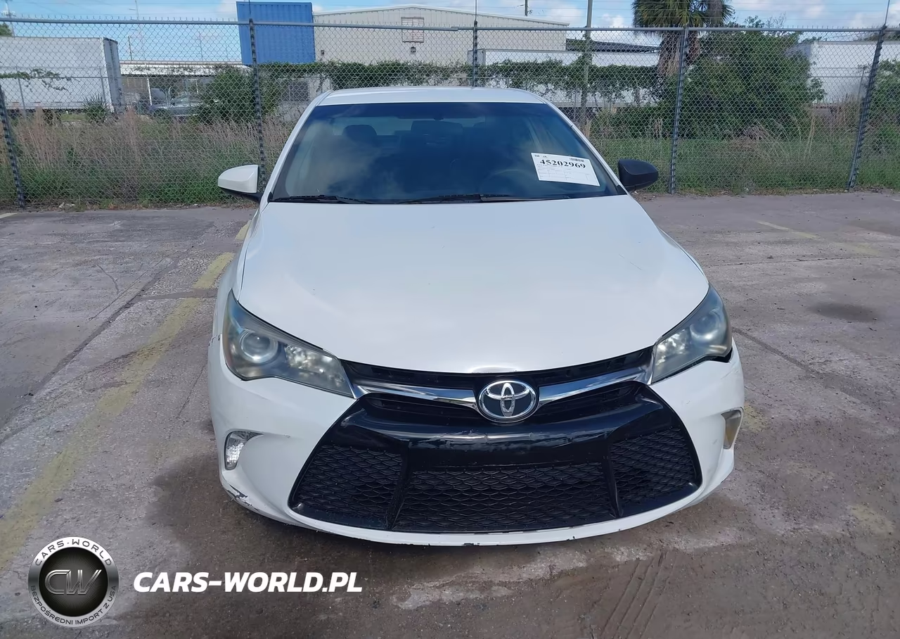 2017 Toyota Camry Se VIN:4T1BF1FK4HU304485 - 6