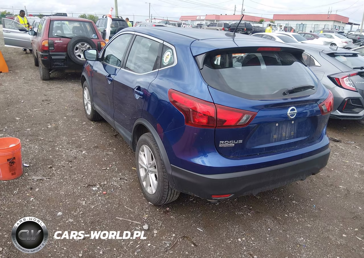 2018 Nissan Rogue Sport S VIN:JN1BJ1CP8JW180446 - 3