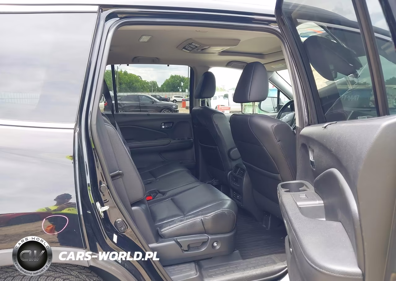 2016 Honda Pilot Touring VIN:5FNYF5H9XGB057044 - 8