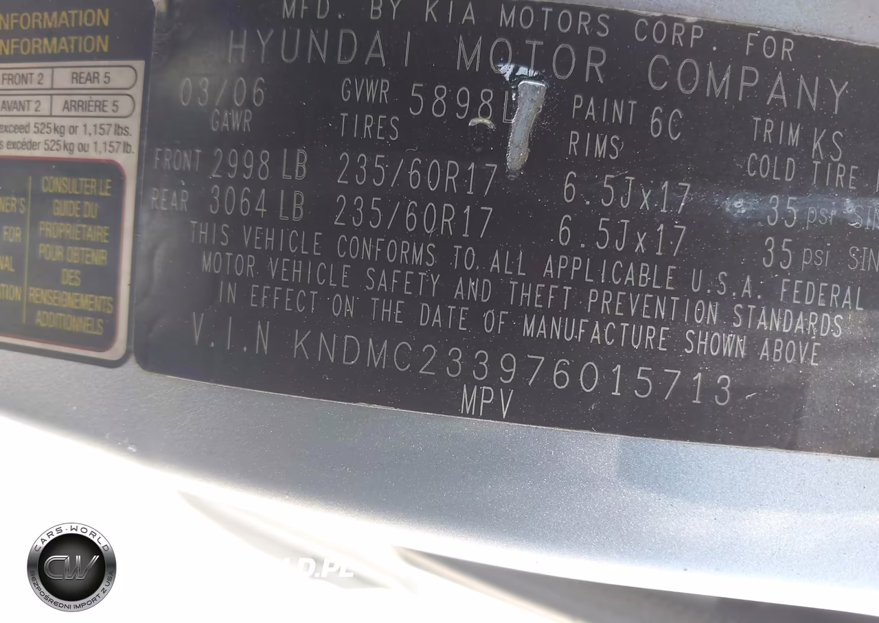 2007 Hyundai Entourage Gls VIN:KNDMC233976015713 - 9