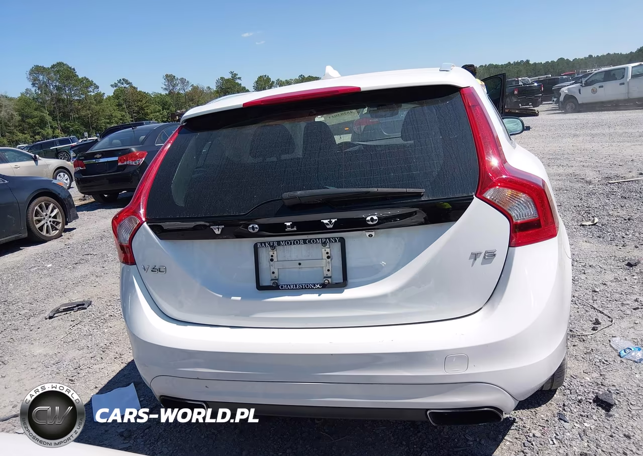 2016 Volvo V60 T5 Drive-E Premier VIN:YV140MEK1G1292856 - 16