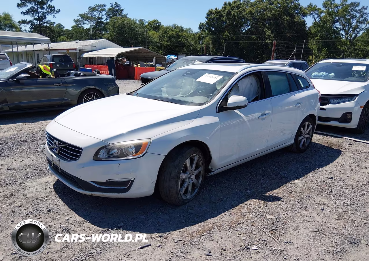 2016 Volvo V60 T5 Drive-E Premier VIN:YV140MEK1G1292856 - 2