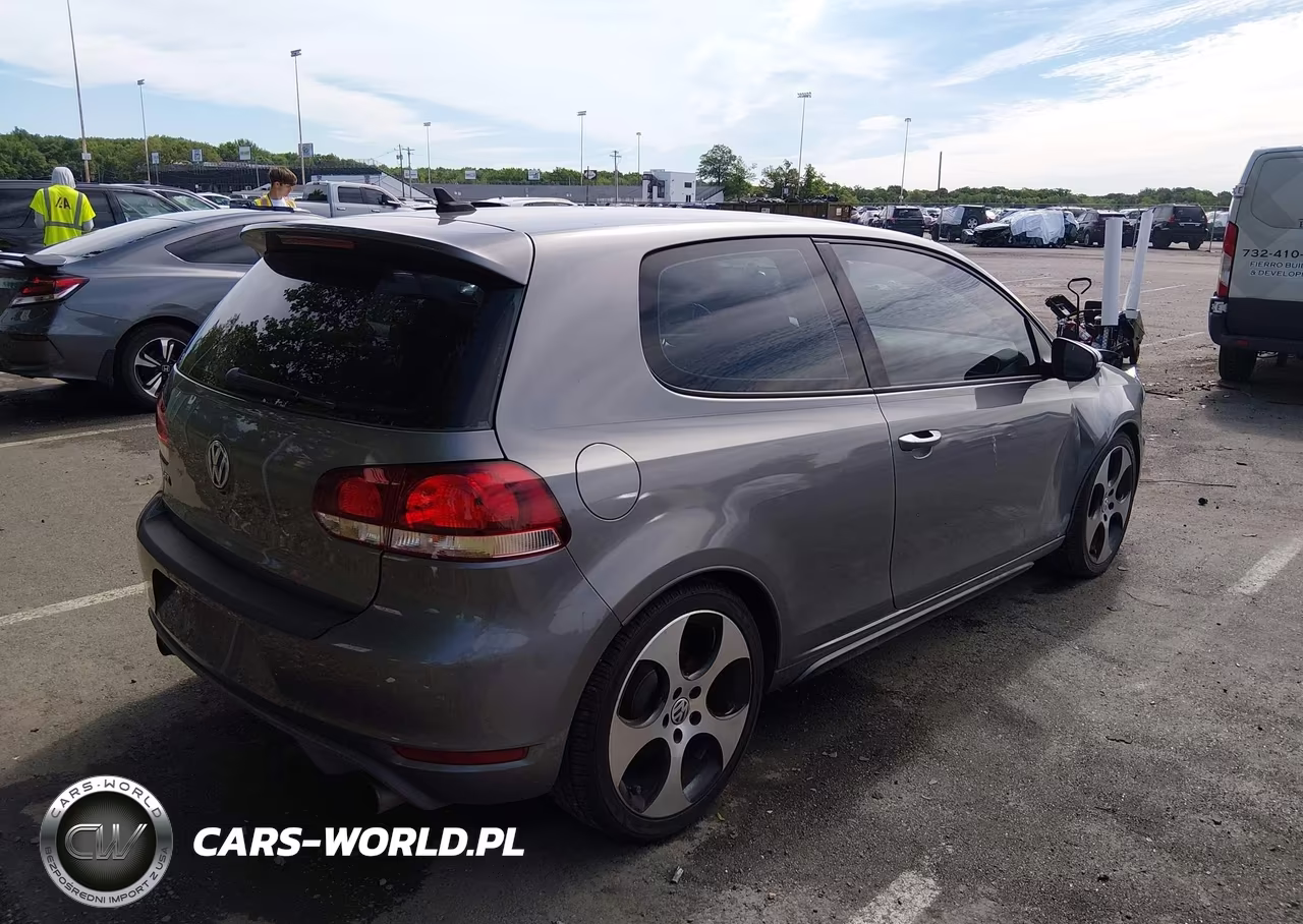 2011 Volkswagen Gti 2-Door VIN:WVWEV7AJ6BW226907 - 4