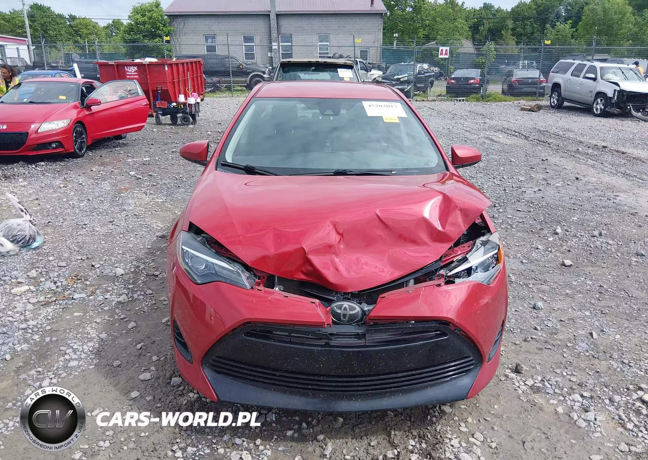 2018 Toyota Corolla Le VIN:2T1BURHE7JC971263 - 12