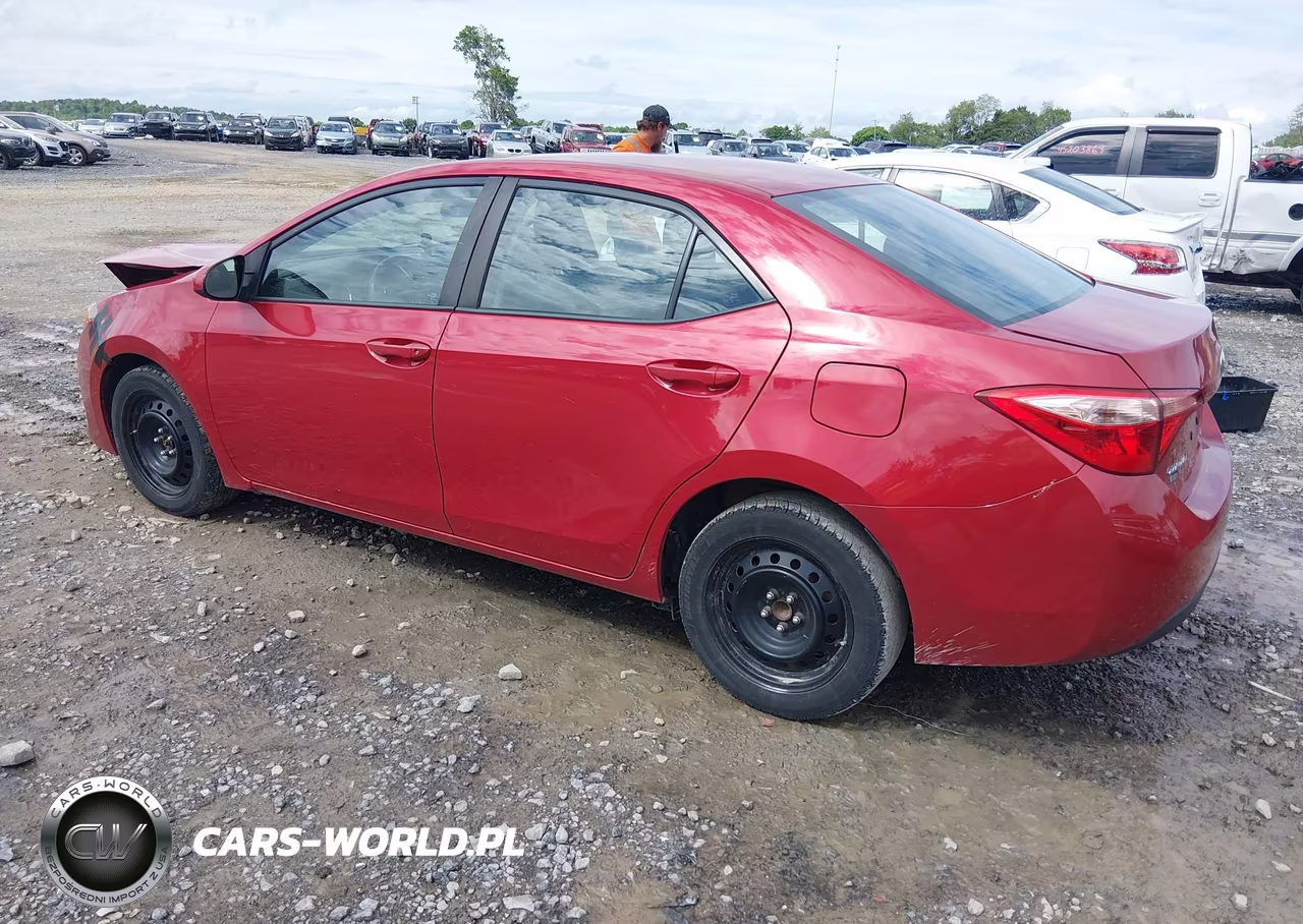 2018 Toyota Corolla Le VIN:2T1BURHE7JC971263 - 3